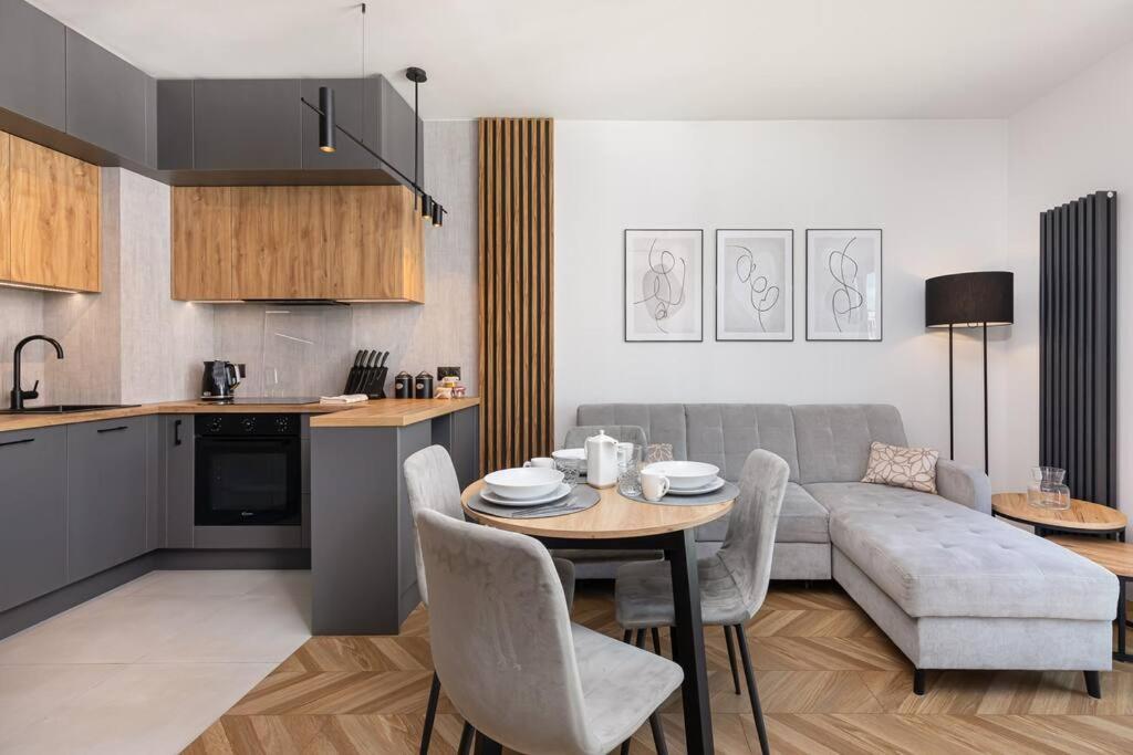 Port Praski Stylish Apartment Near Old Town Warsaw Luaran gambar